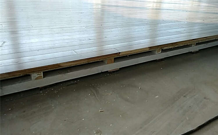 运动木地板安装问题怎么解决？